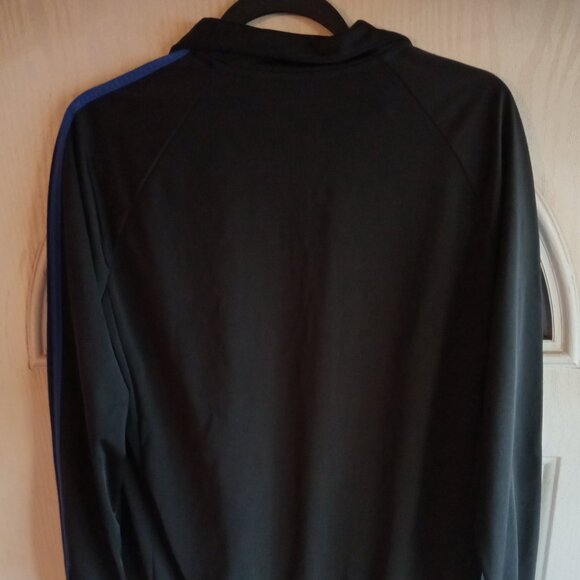 Adidas Women's jacket size Medium - Picture 2 of 4